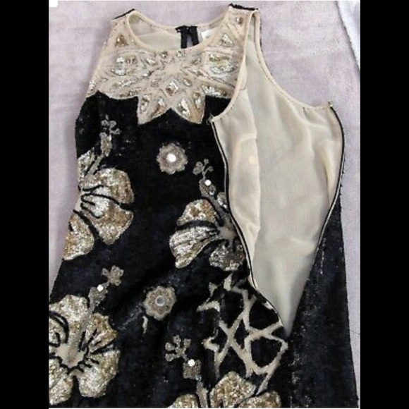 Needle and thread dress 2 - Picture 4 of 8